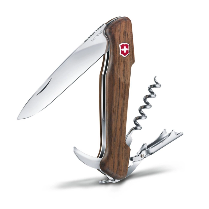 Diófa Victorinox Wine Master zsebkés ajándék gravírozással