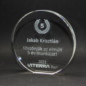 H9 trófea díszdobozban, két méretben