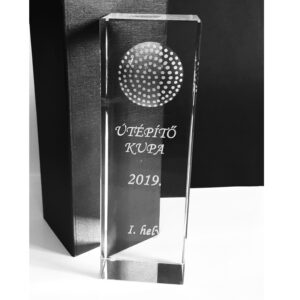 Con 3 üvegkristály golf trófea gravírozással, díszdobozban
