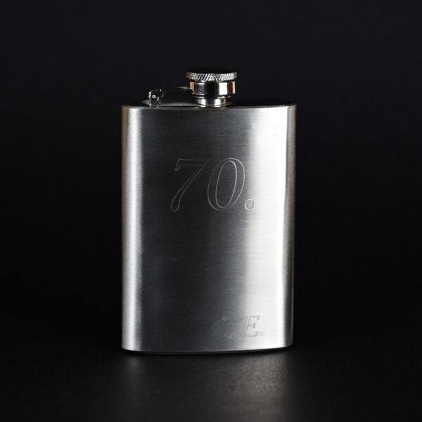 Flaska 4 oz - 120 ml ajándék gravírozással