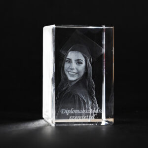 Üvegkristály hasáb díszdobozban 6,5×7,5x11 cm
