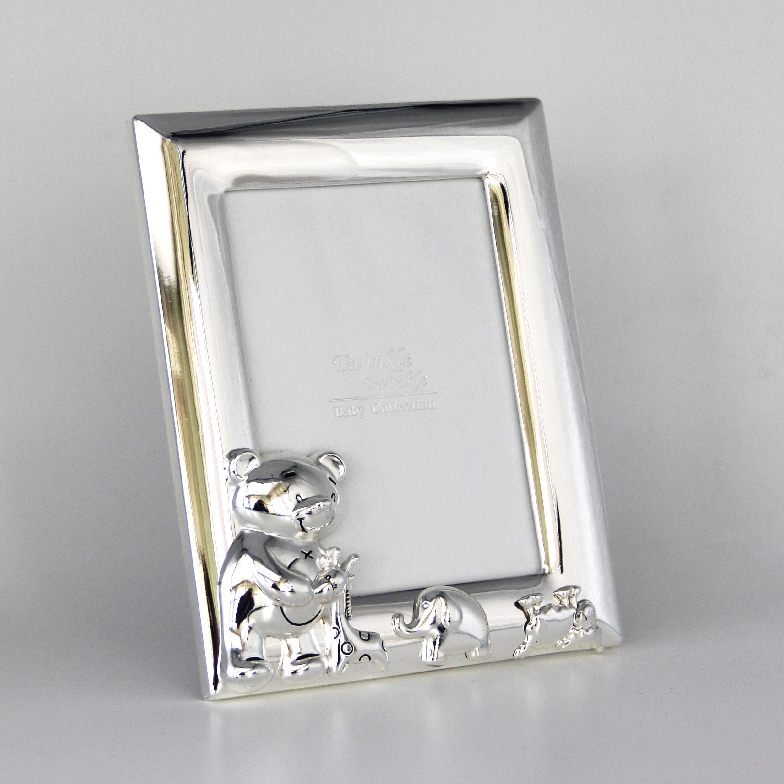 Ezüstözött állatkás képkeret keresztelőre vicces báránnyal