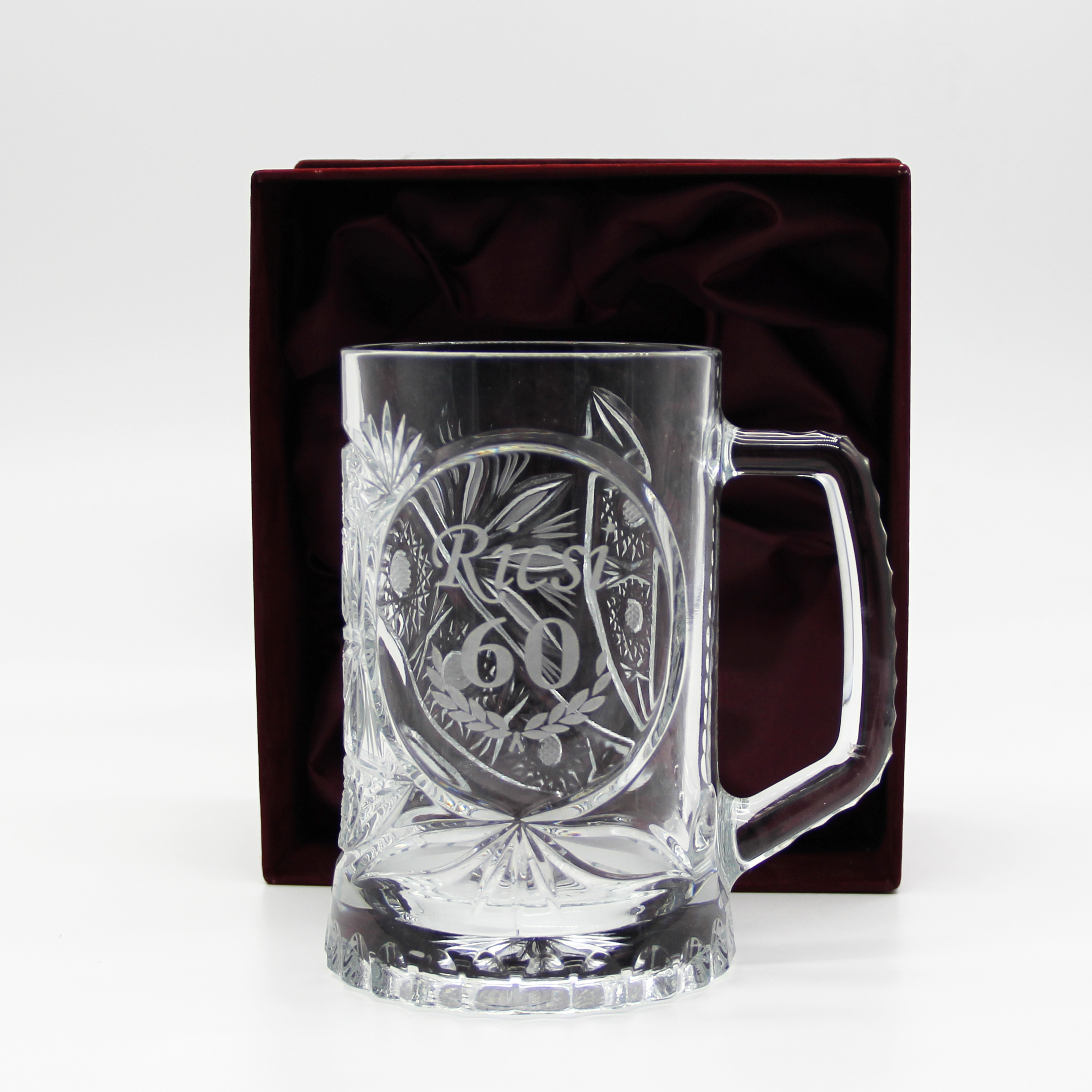 Ólomkristály söröskorsó ajándék gravírozással díszdobozban