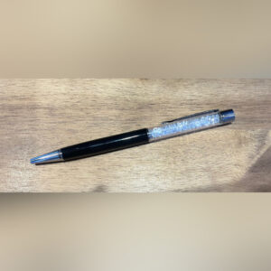 Fekete Berns toll felül kövekkel, gravírozással