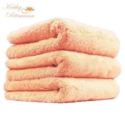 Barackszín szállodai minőségű hímzett törölköző