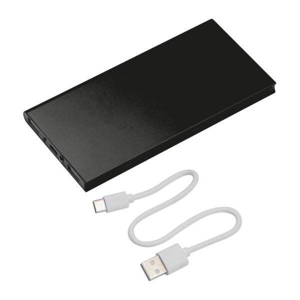 Lapos fekete 8000 mAh powerbank ajándék gravírozással