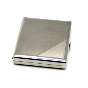 Fényes sarkú cigarettatárca ajándék gravírozással