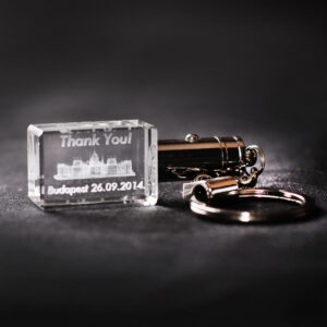 3d-uvegkristaly-kulcstarto-vilagitas-nelkul